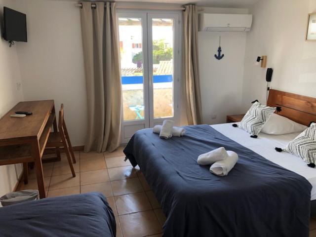 סן-מארי-דה-לה-מאר Hotel Le Bleu Marine מראה חיצוני תמונה