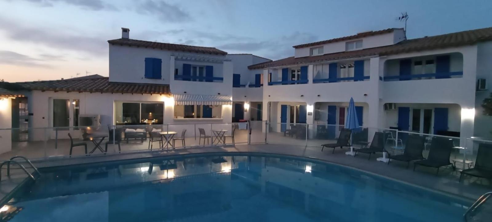סן-מארי-דה-לה-מאר Hotel Le Bleu Marine מראה חיצוני תמונה